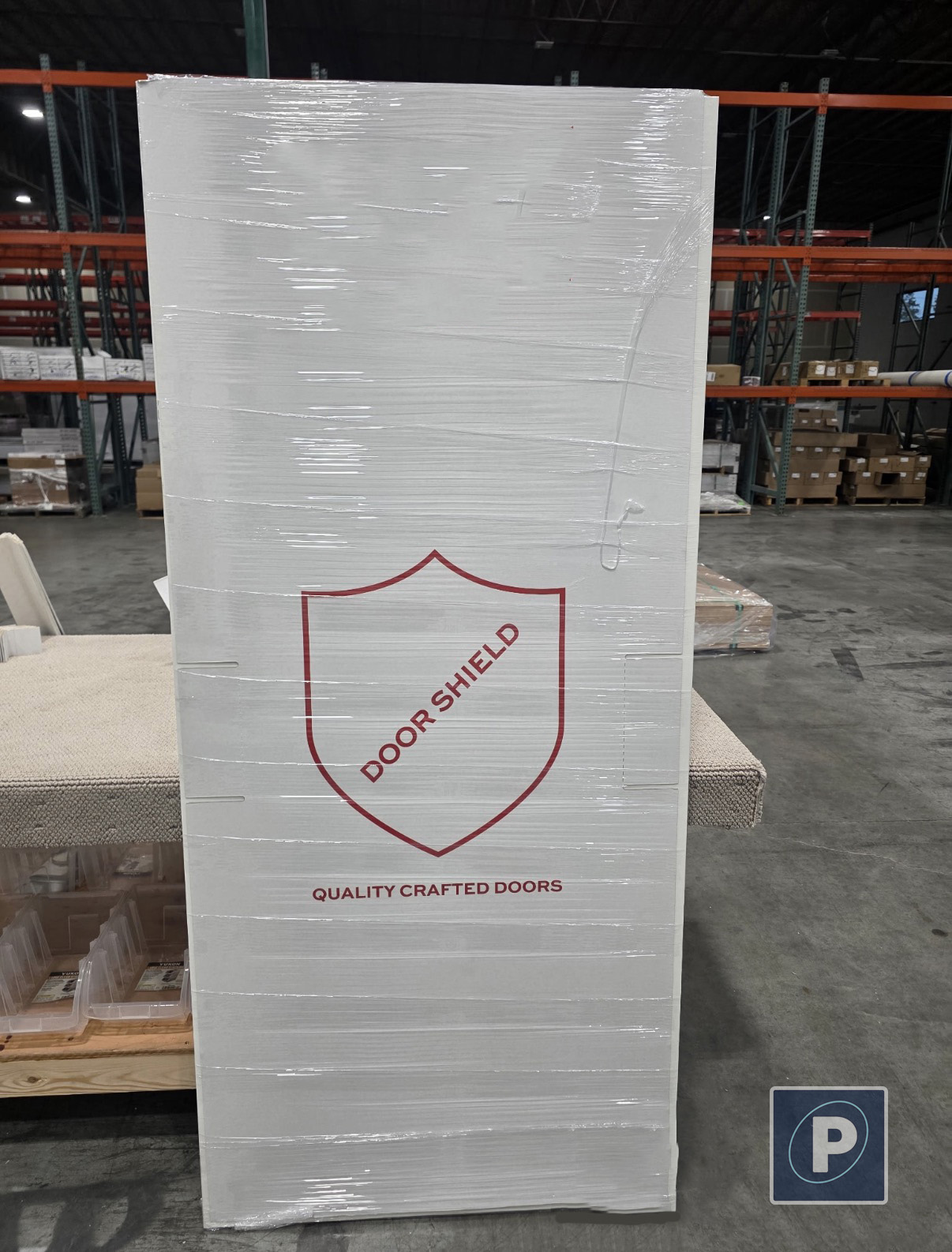 stretch wrapping machine for doors